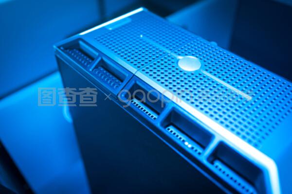 網絡服務器與云計算裝備技術服務 構建數(shù)字時代的核心基石